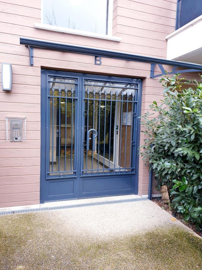 Appartement Studio O Fil De L'O A 12 Kilometres De Disneyland Paris Crecy-la-Chapelle Exteriér fotografie